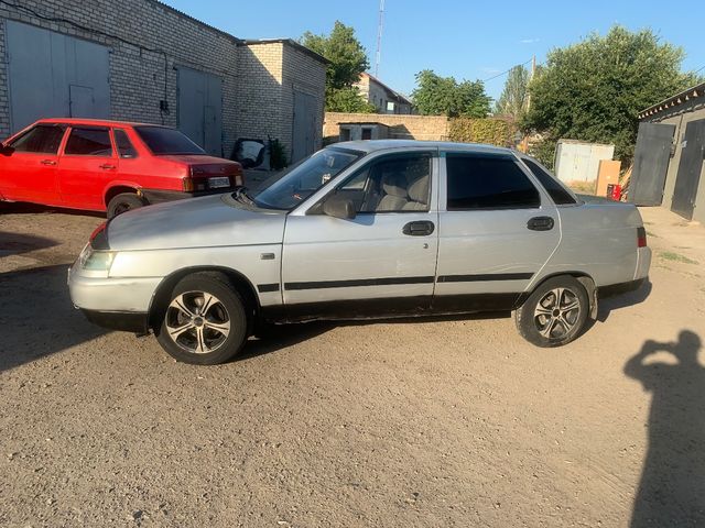 Lada (ВАЗ) 2110 - зображення 1