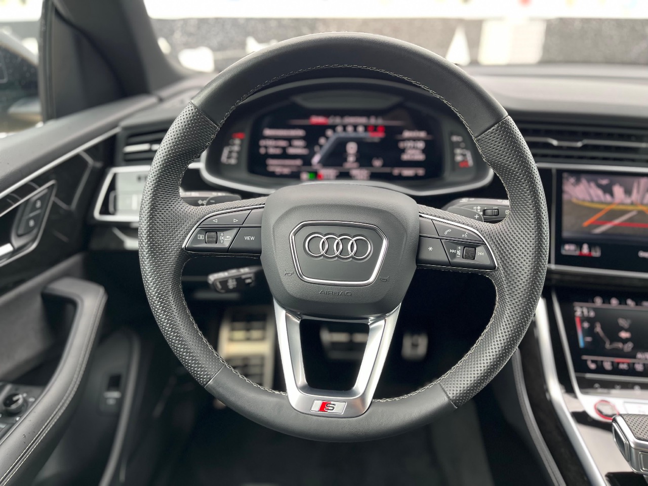 Audi SQ8 - зображення 3