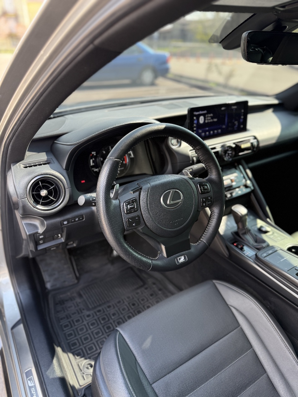 Lexus IS - фото 20