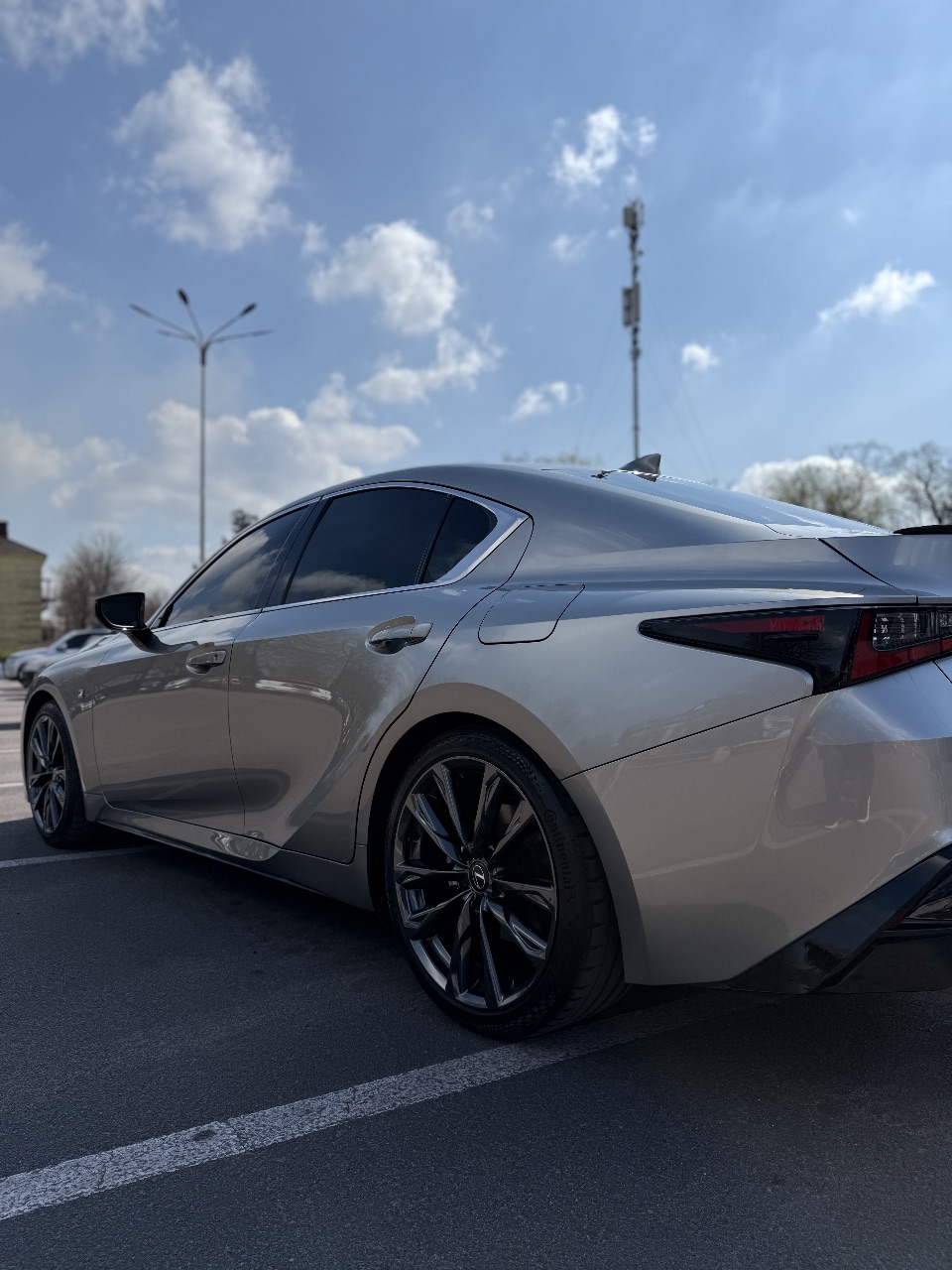 Lexus IS - фото 10