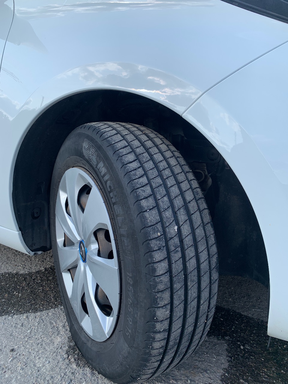 Renault ZOE - фото 9