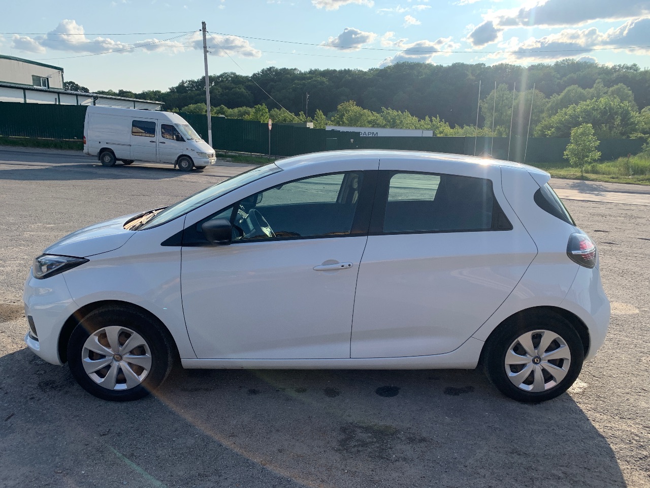 Renault ZOE - фото 3