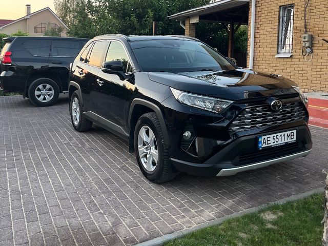 Toyota RAV4 2020, Дніпро, $30 000 - зображення 1