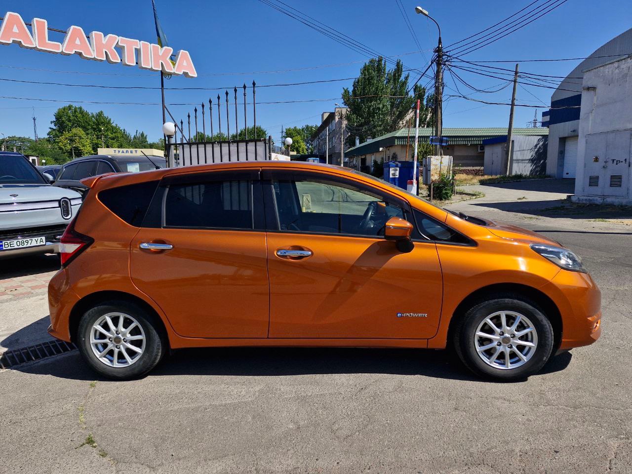 Nissan Note - фото 4