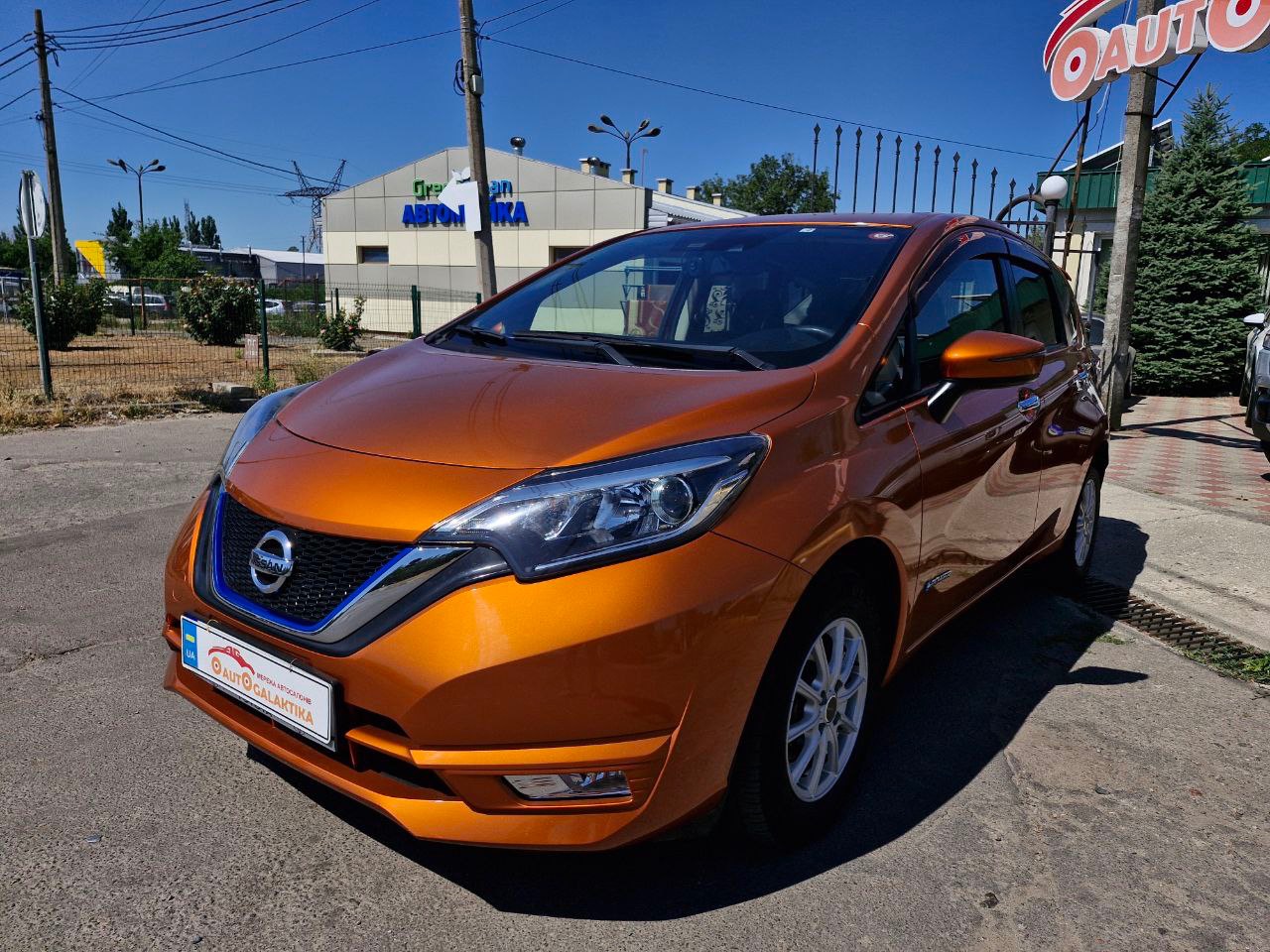 Nissan Note - фото 1