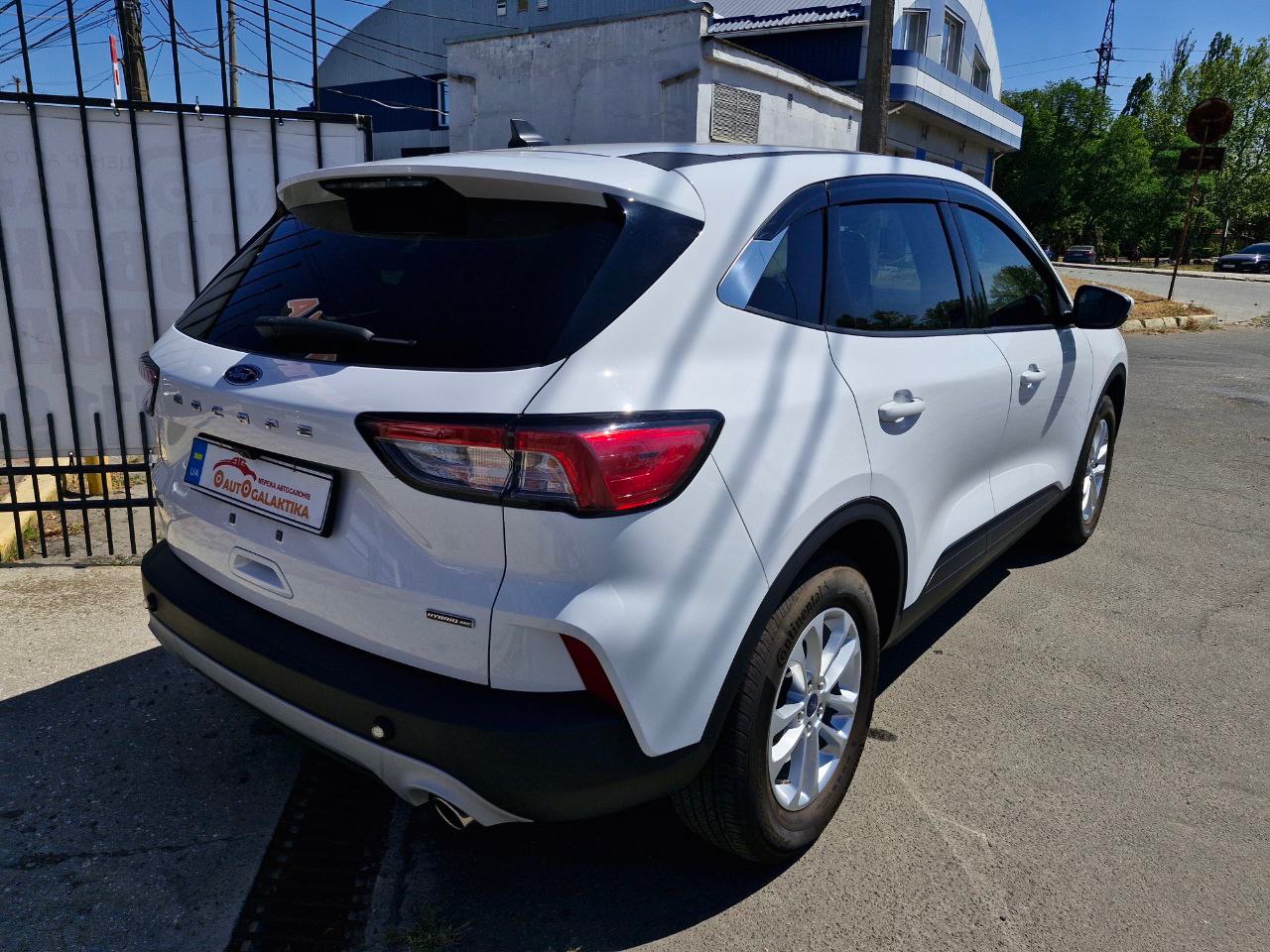 Ford Escape - фото 5