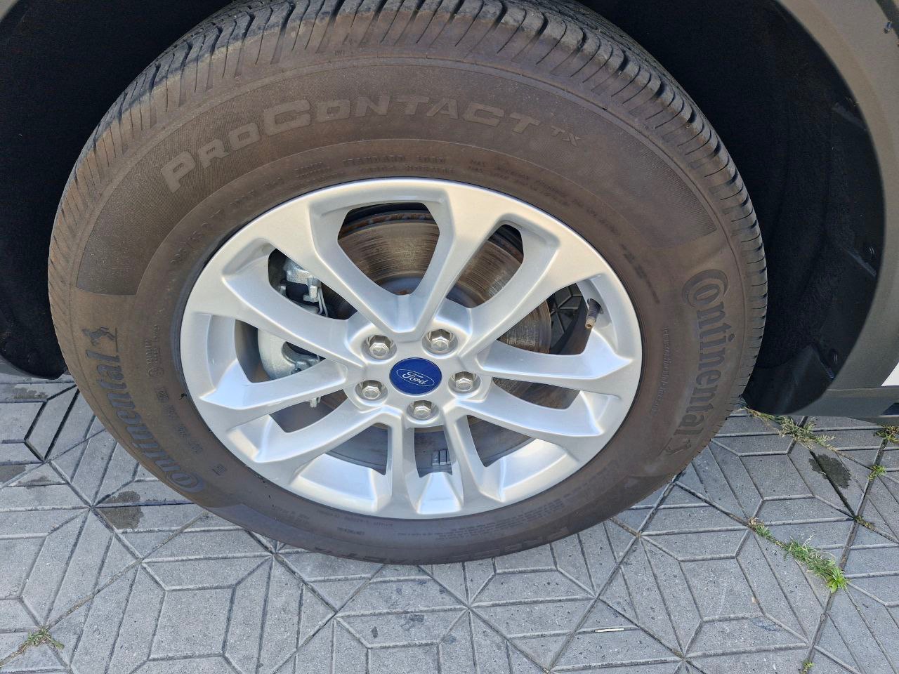 Ford Escape - фото 20