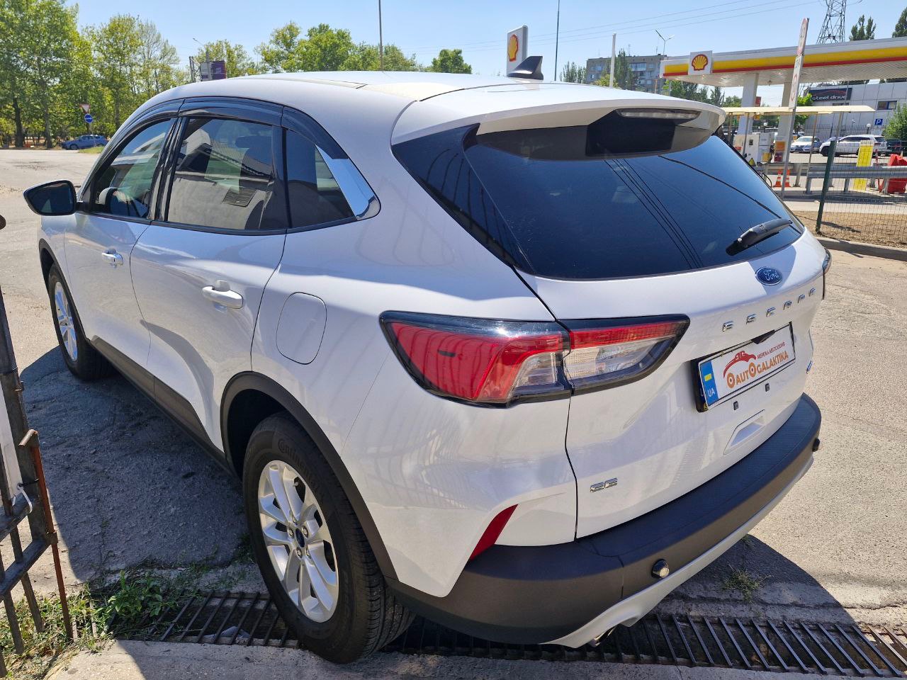 Ford Escape - фото 8