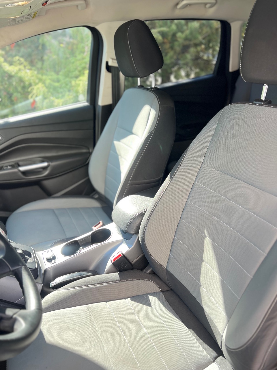 Ford Escape - фото 5