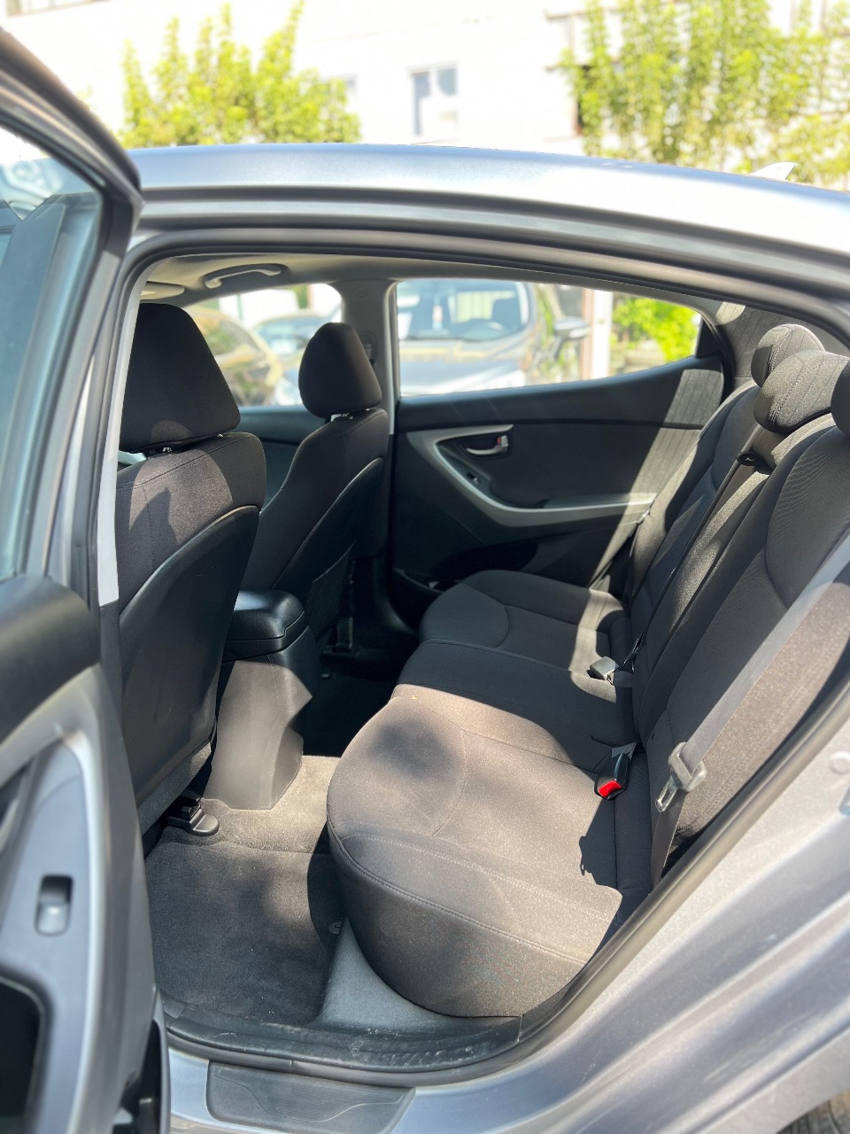 Hyundai Elantra - фото 21