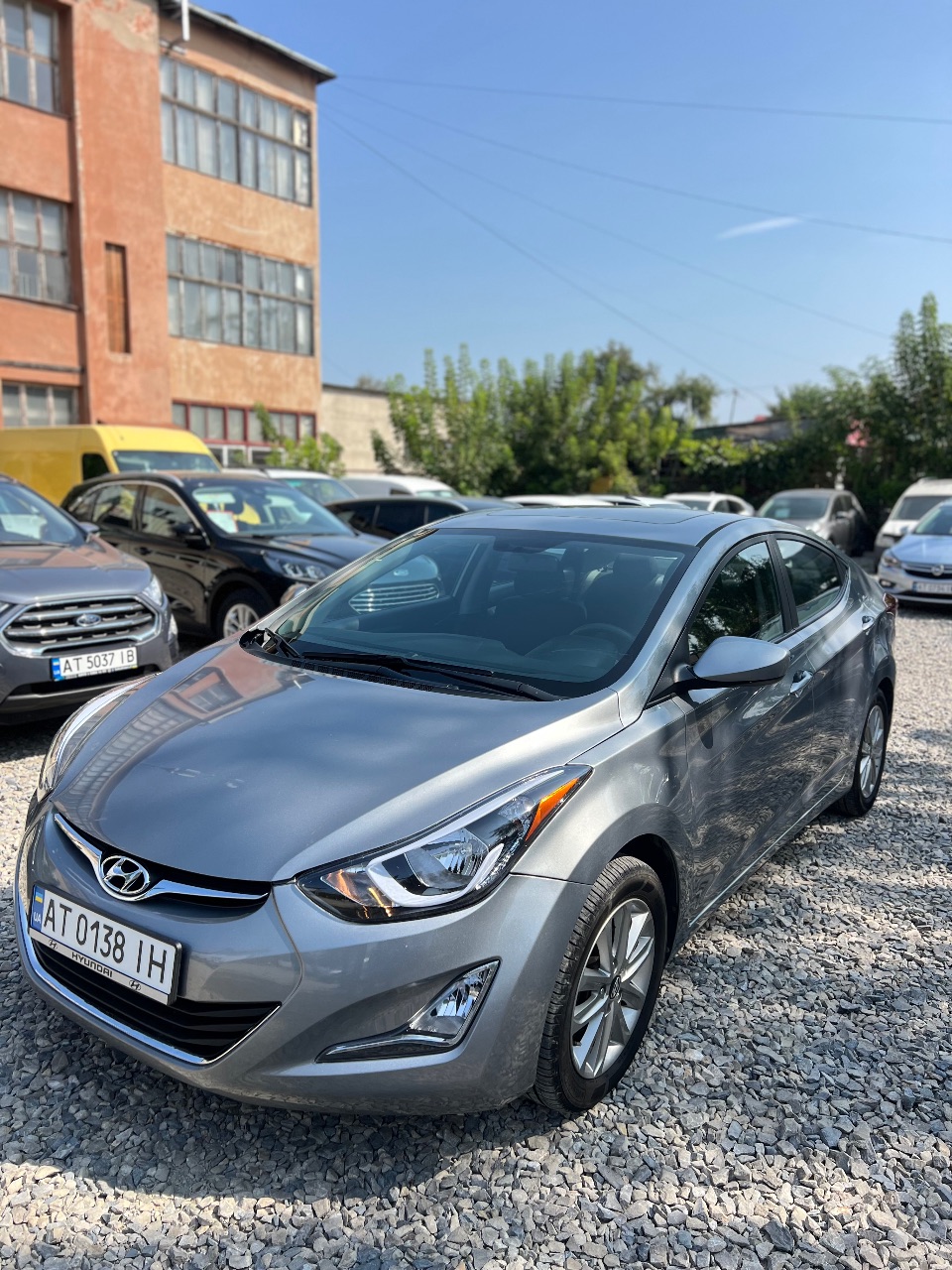 Hyundai Elantra - фото 11