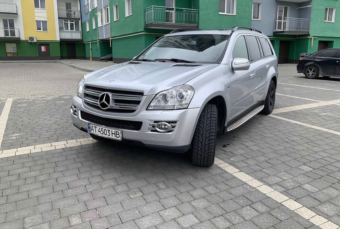Mercedes-Benz GL-Класс - фото 1