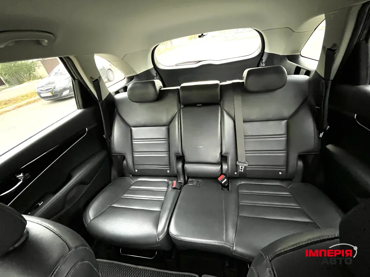 Kia Sorento - фото 13