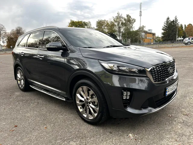 Kia Sorento - фото 2