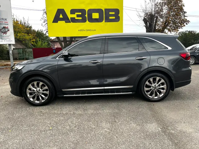 Kia Sorento - фото 5