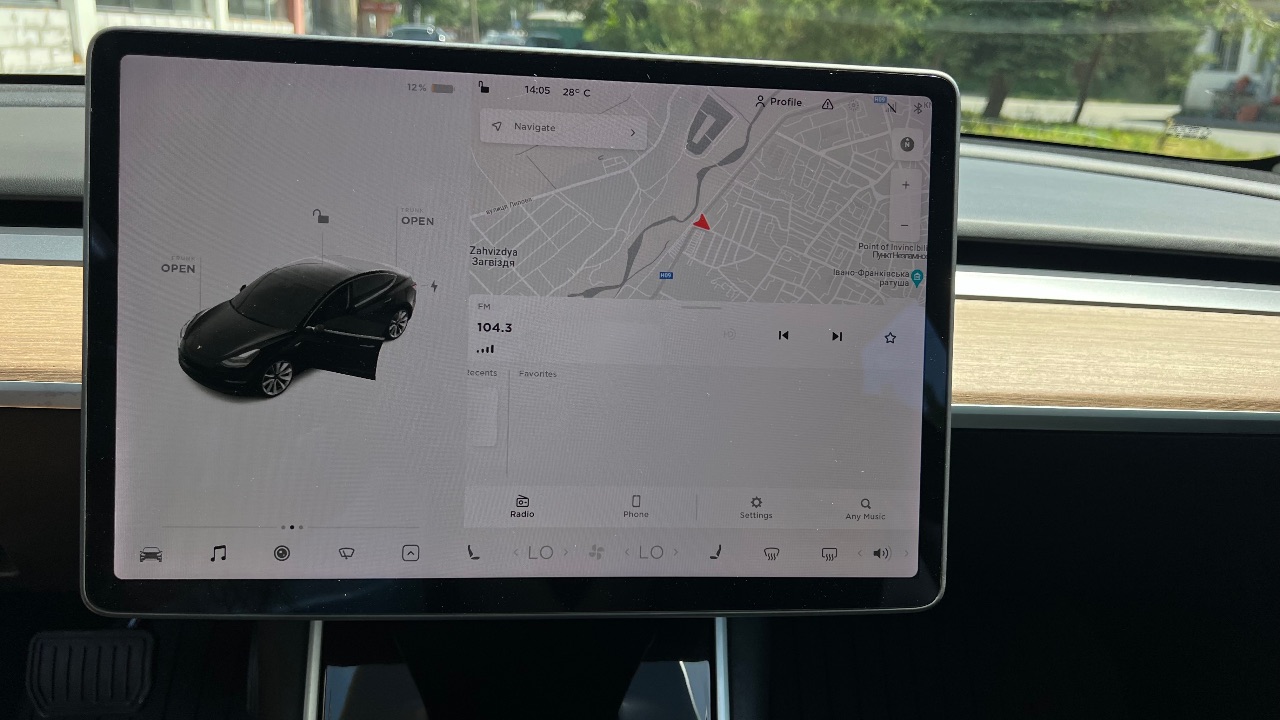 Tesla Model 3 - фото 22