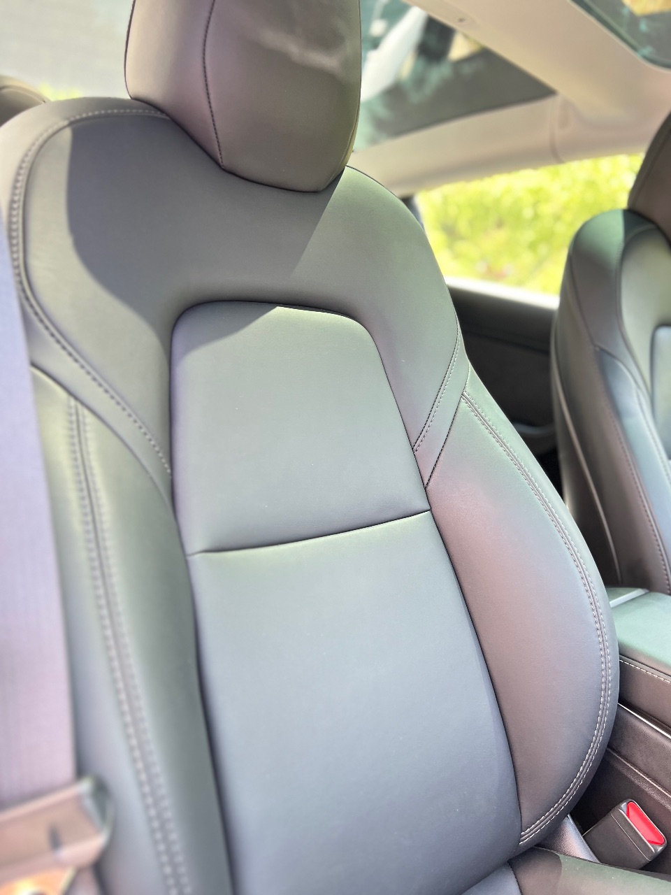 Tesla Model 3 - фото 7