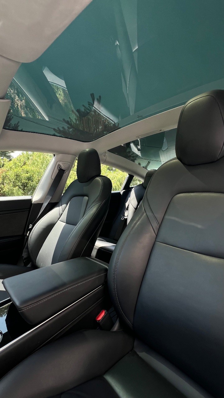 Tesla Model 3 - фото 17