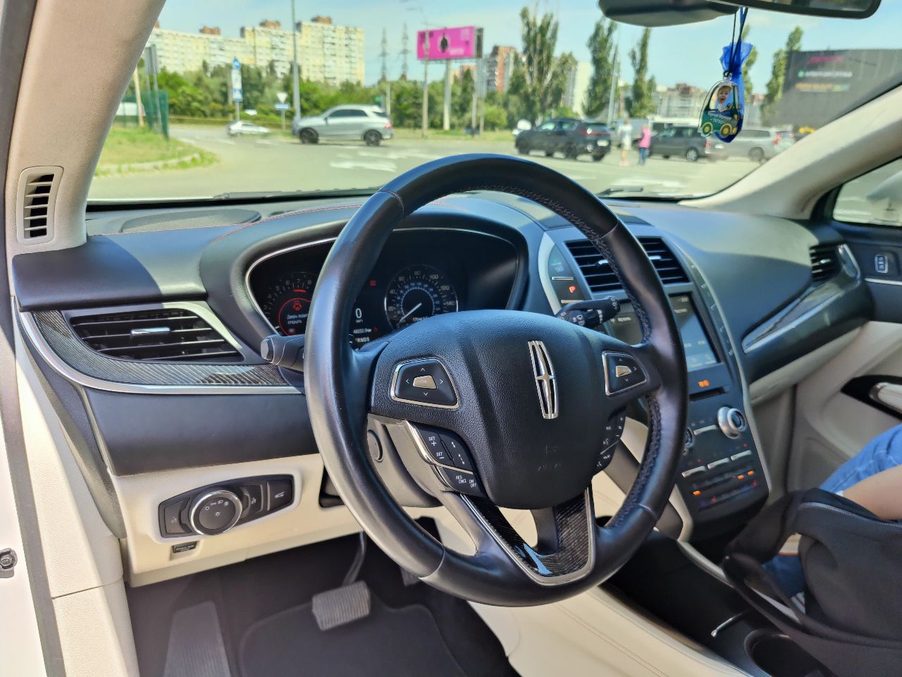 Lincoln MKC - фото 3