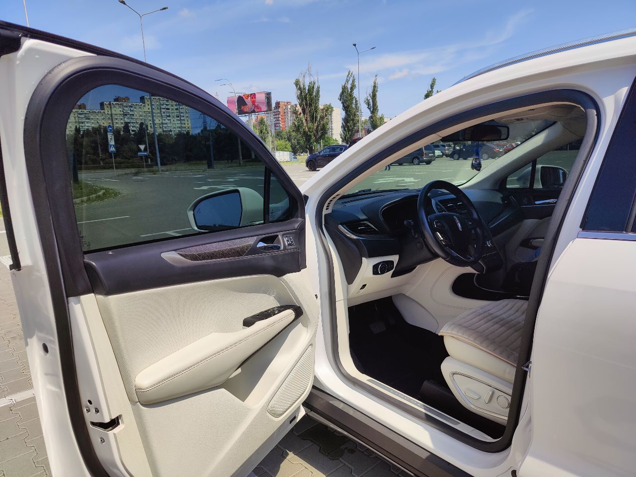 Lincoln MKC - фото 8