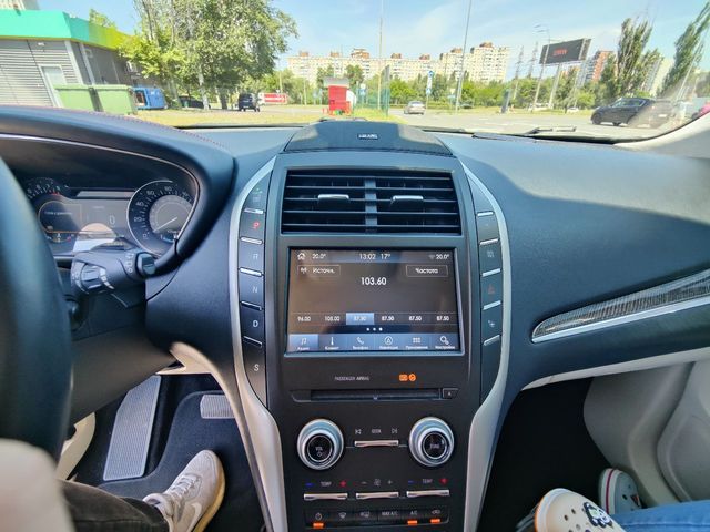Lincoln MKC - зображення 4