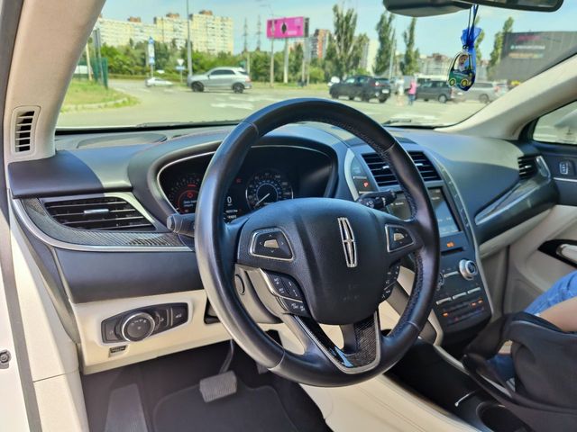 Lincoln MKC - зображення 3