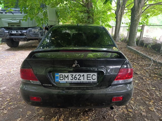 Mitsubishi Lancer - зображення 2