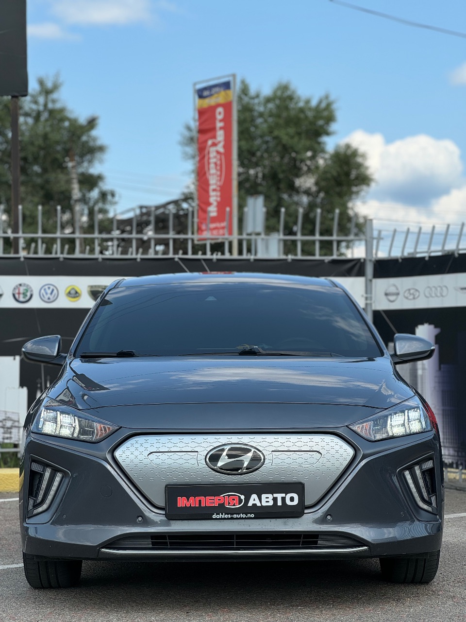 Hyundai IONIQ - фото 3