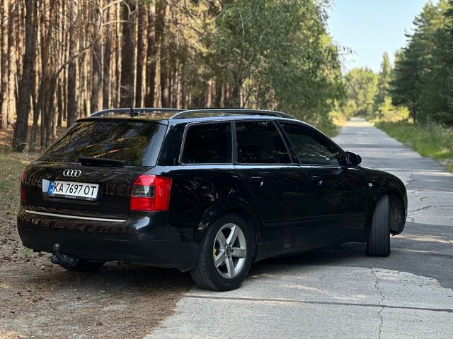 Audi A4 - зображення 2