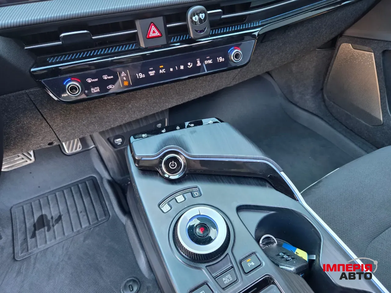 Kia EV6 - фото 25