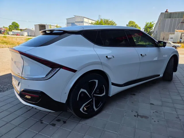 Kia EV6 - фото 4