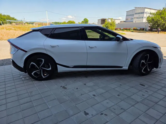 Kia EV6 - фото 5