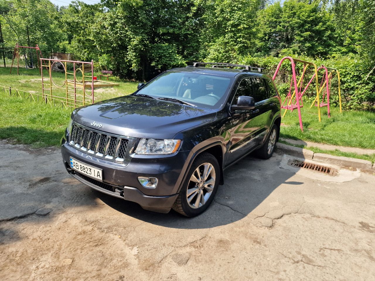 Jeep Grand Cherokee - фото 3