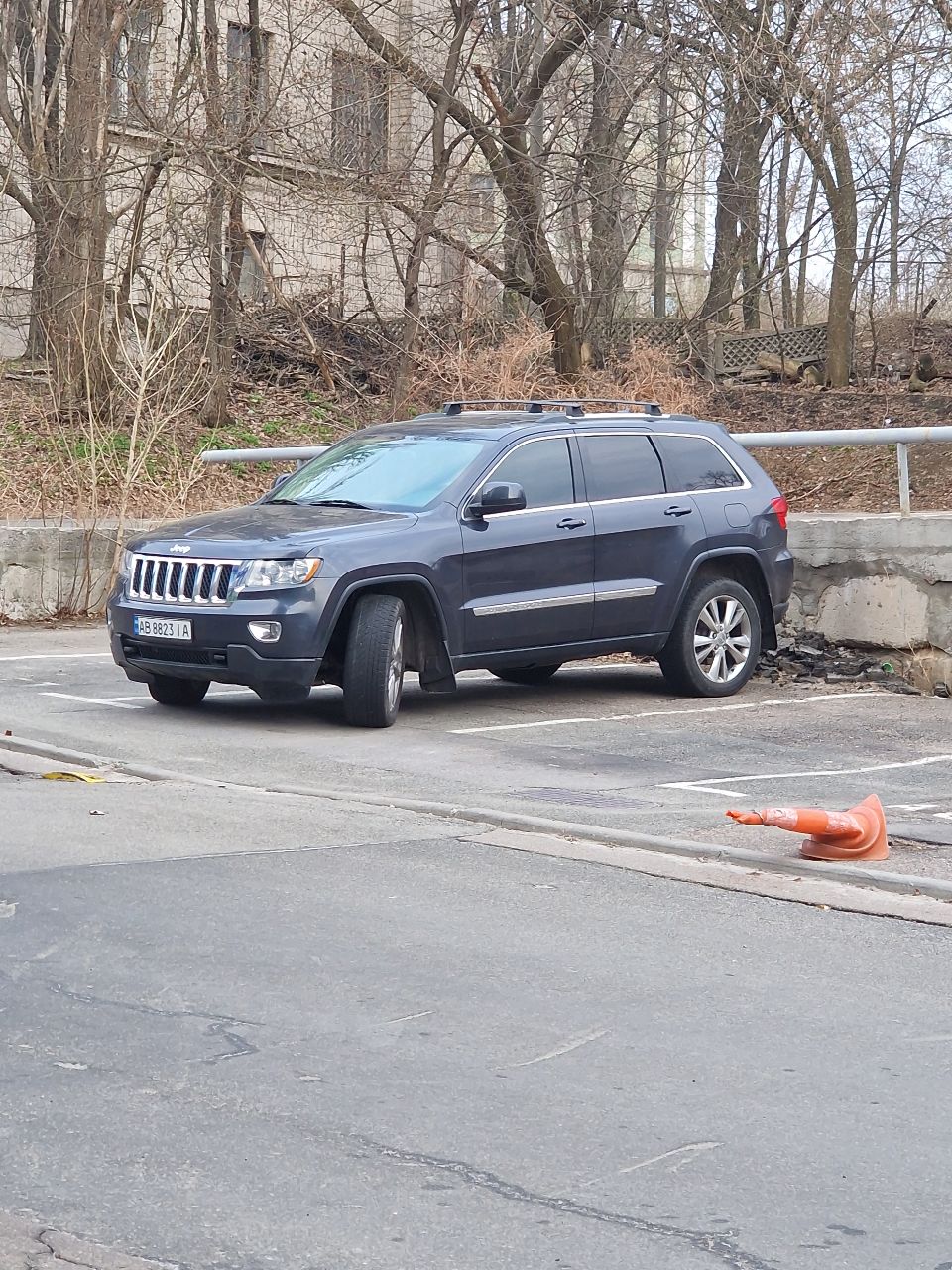 Jeep Grand Cherokee - фото 4