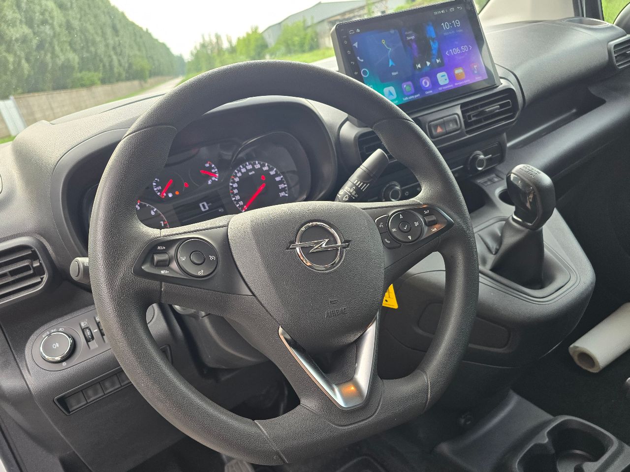 Opel Combo - фото 18