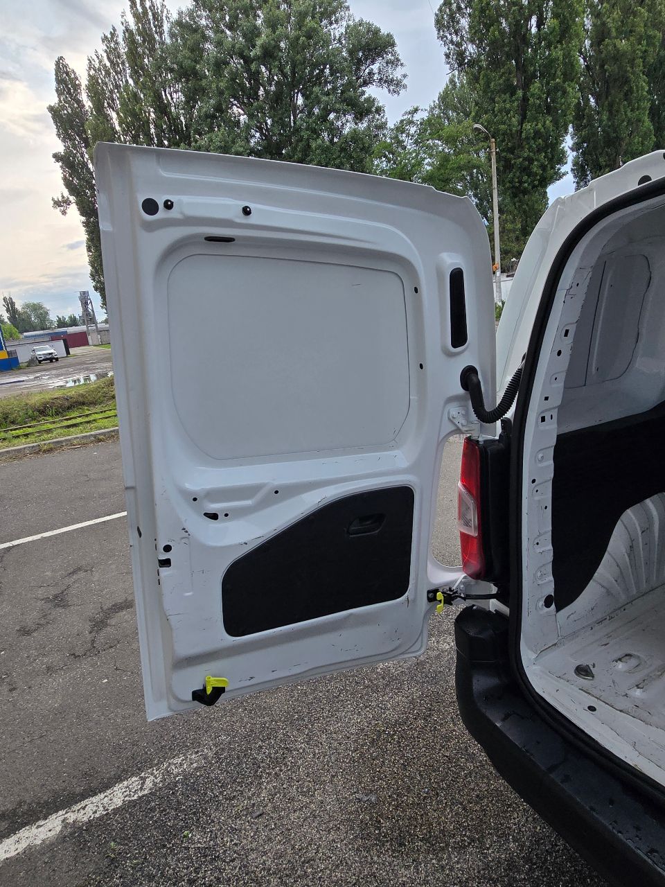 Opel Combo - фото 10