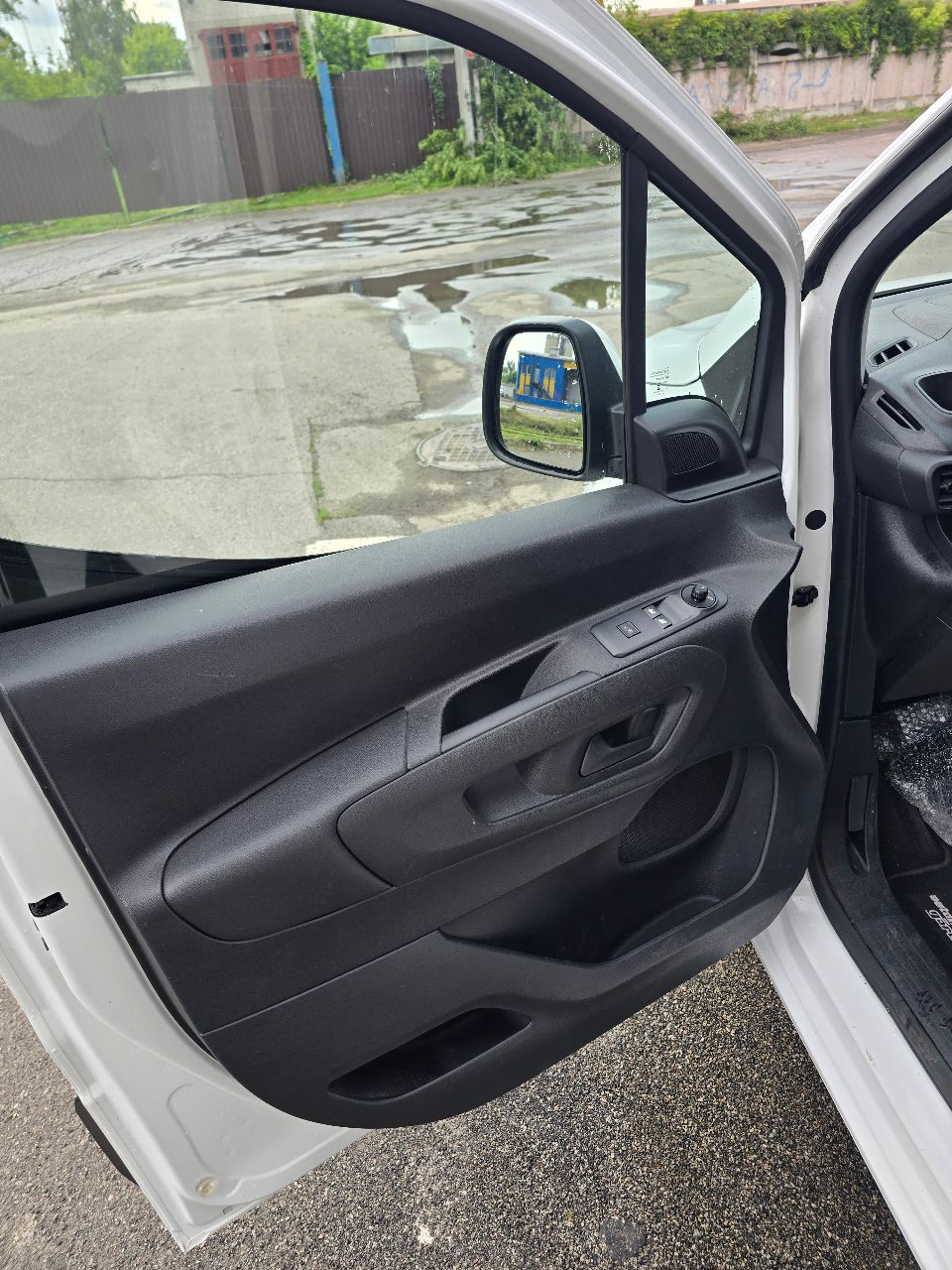 Opel Combo - фото 8