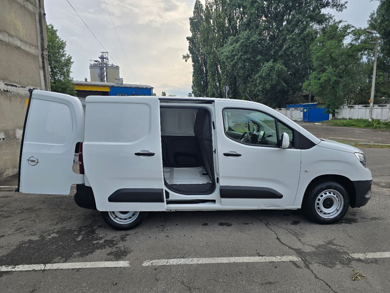 Opel Combo - фото 12
