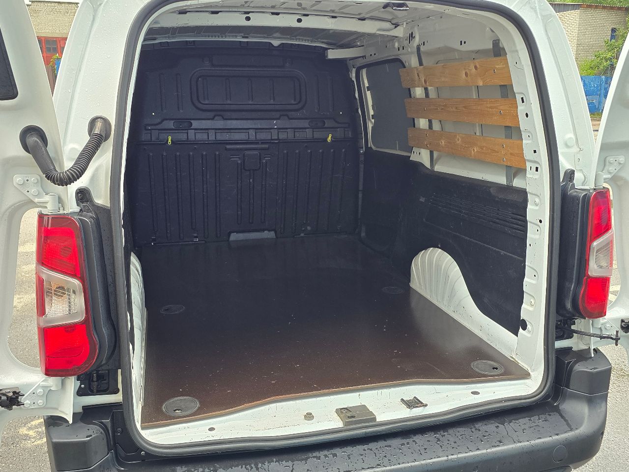 Opel Combo - фото 17