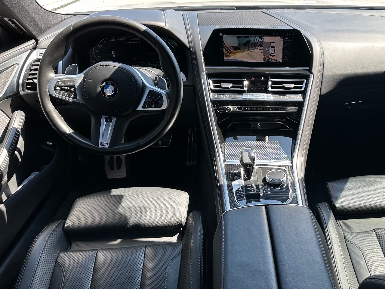 BMW 8 серії - фото 6