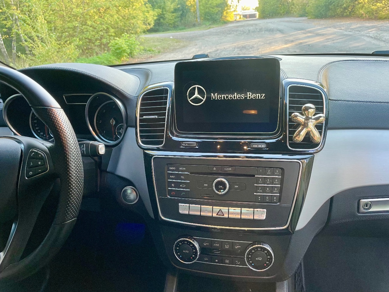 Mercedes-Benz GLE AMG - фото 37