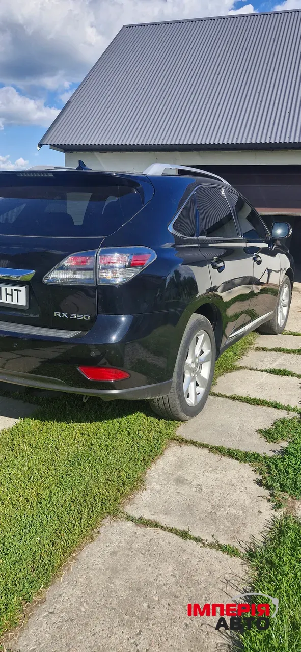 Lexus RX - фото 3