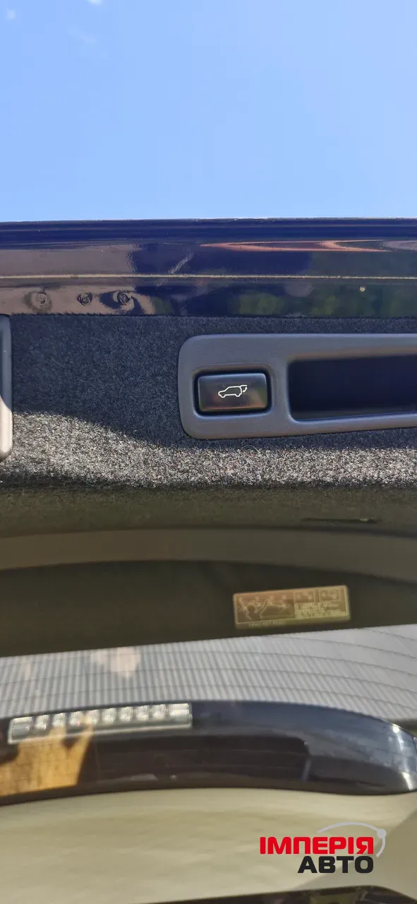 Lexus RX - фото 18