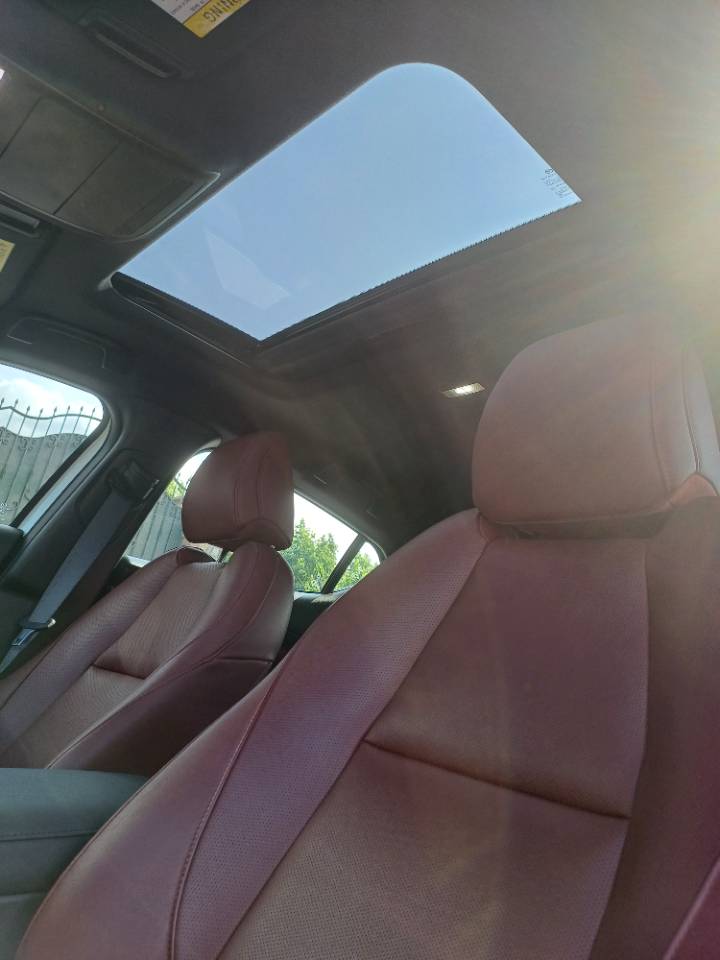 Mazda 3 - фото 6