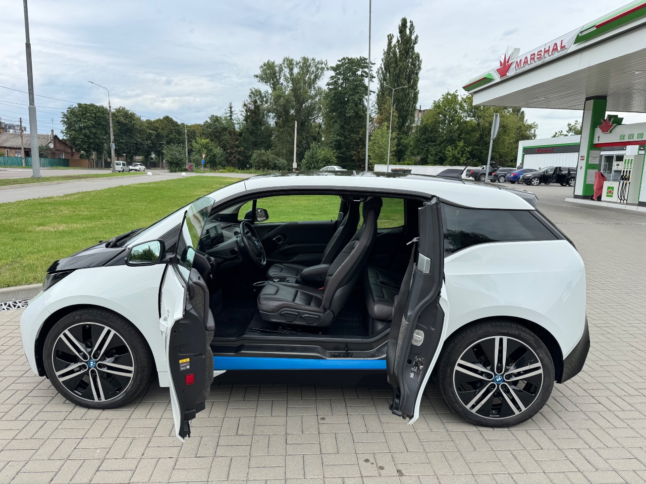 BMW i3 - фото 14