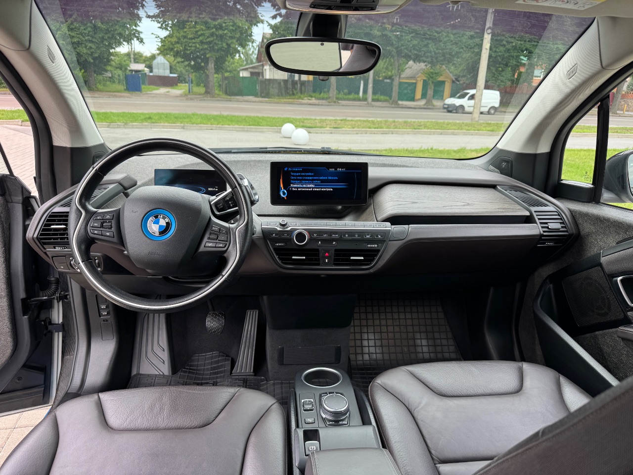 BMW i3 - фото 15