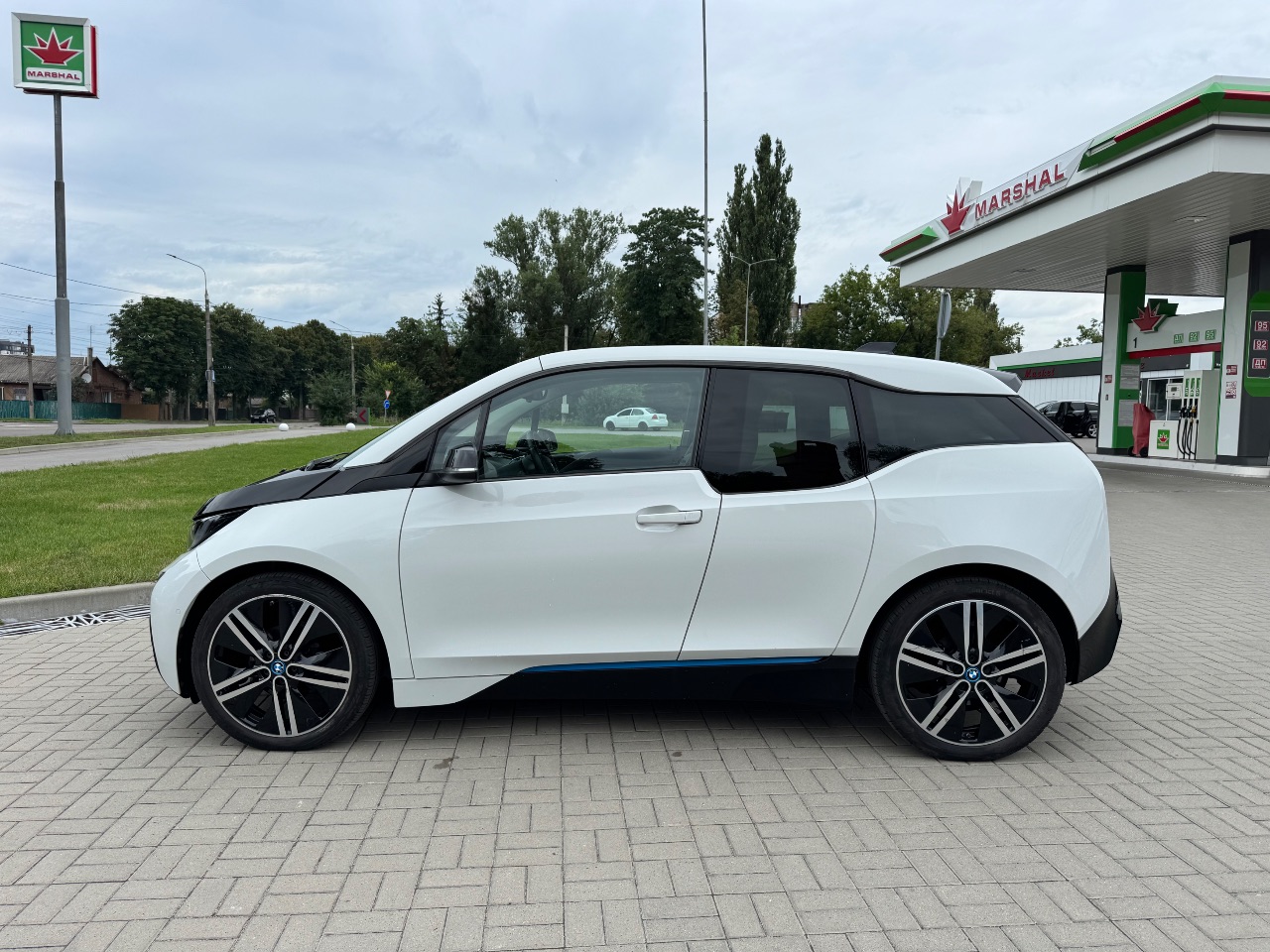 BMW i3 - фото 7