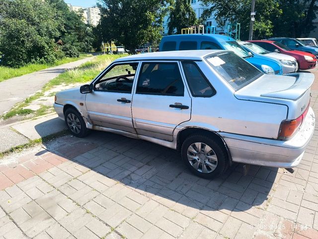 Lada (ВАЗ) 2115 - зображення 5