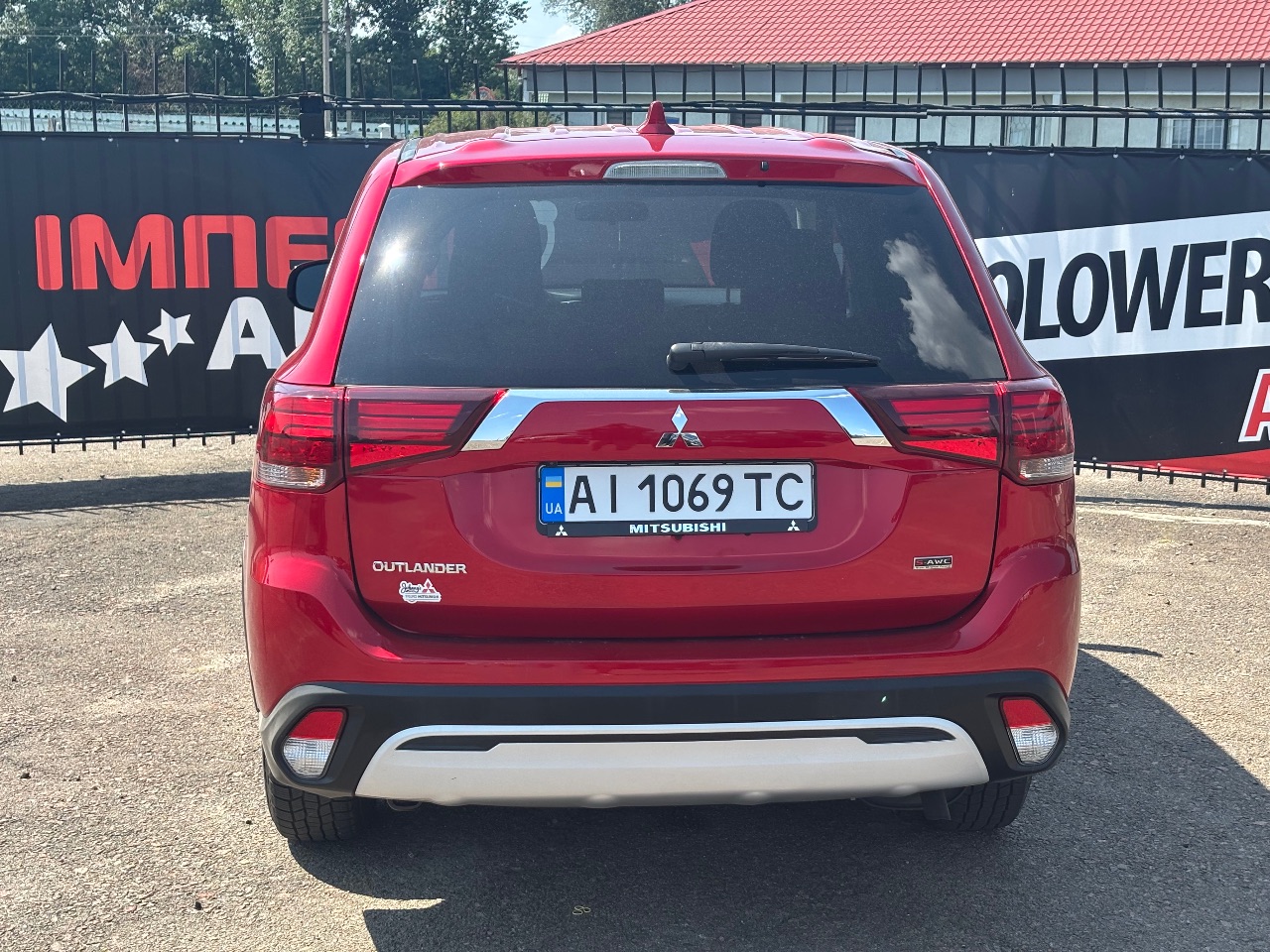 Mitsubishi Outlander - фото 5