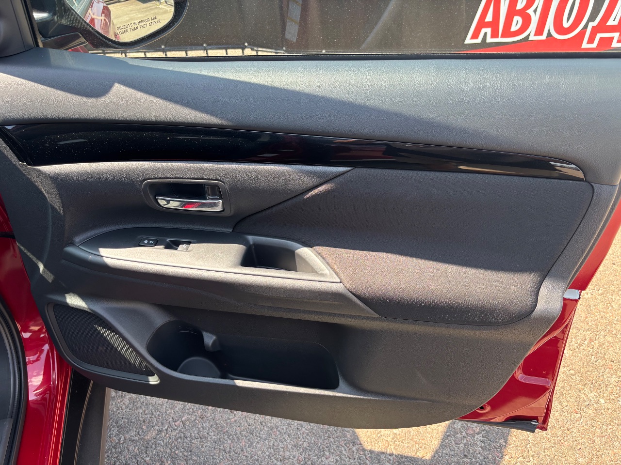 Mitsubishi Outlander - фото 13